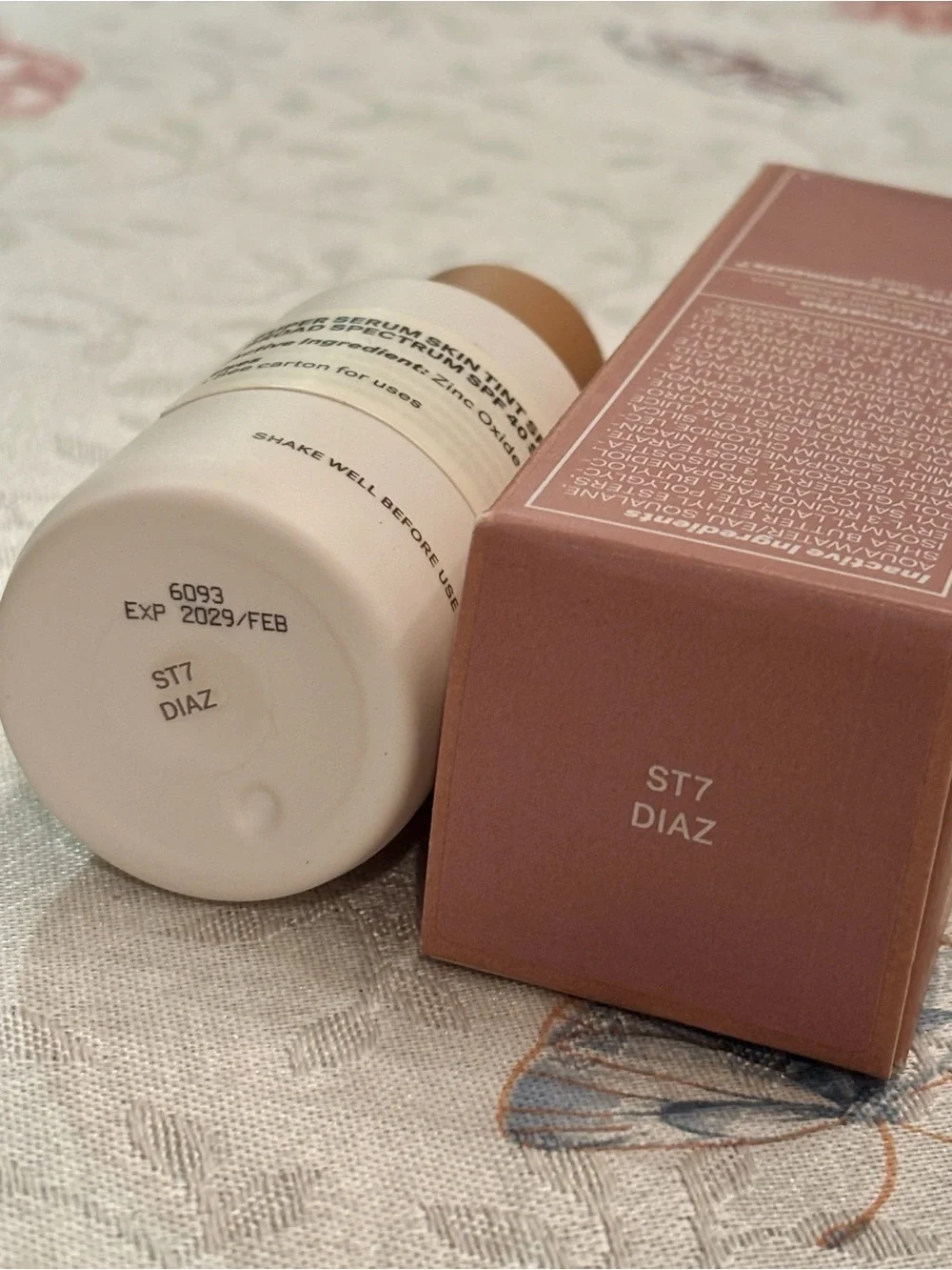 ILIA Super Serum Skin Tint SPF 40 Hydrating Foundation Diaz ST7 Neutral Vegan
